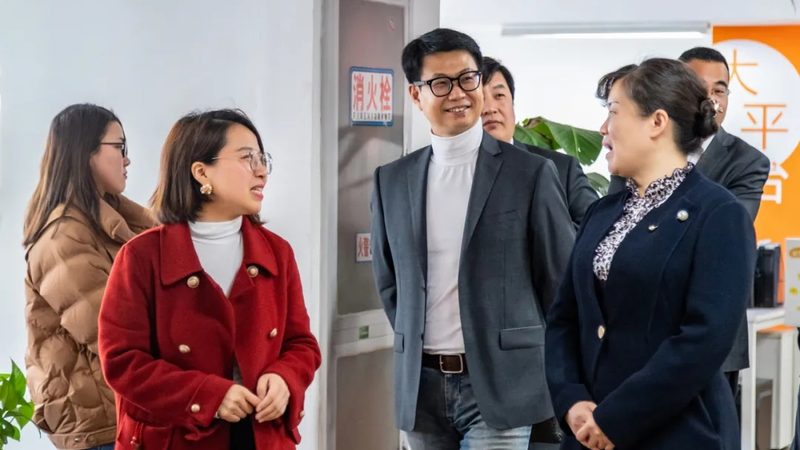 汽车行业公关，如何选择上海专业公司？**
