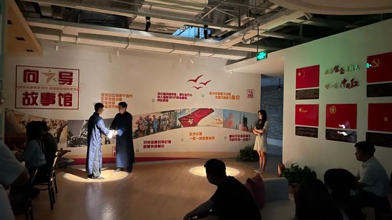 大学生如何加盟文化传媒公司？行业洞察与职业规划