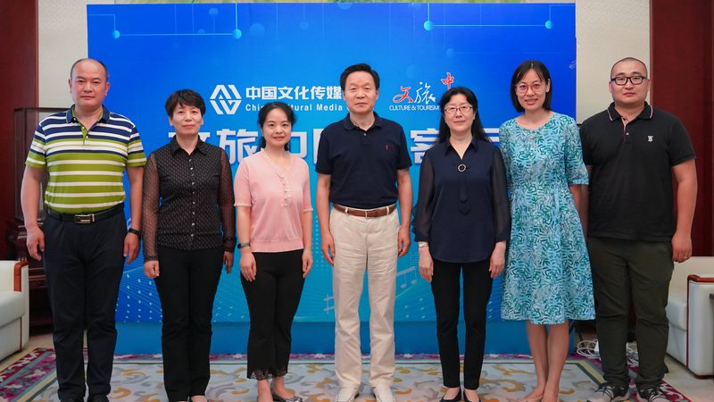 直播代运营小团队：揭秘其优缺点与选择要点